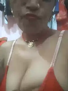 Snapshot of Hott_cutgirl chatting on October 11, 5:33 pm Hott cutgirl online show from October 11, 5:33 pm