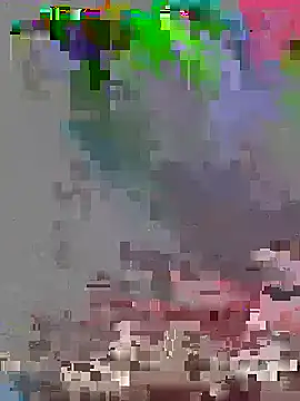 Snapshot of Hott_cutgirl chatting on October 20, 12:00 am Hott cutgirl online show from October 20, 12:00 am