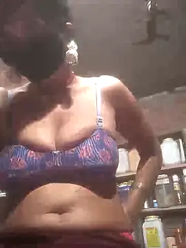 Snapshot of Hott_cutgirl chatting on October 20, 4:51 pm Hott cutgirl online show from October 20, 4:51 pm