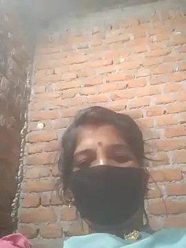 Snapshot of Hott_cutgirl chatting on October 23, 10:14 am Hott cutgirl online show from October 23, 10:14 am