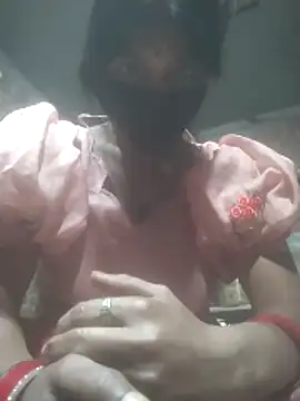 Snapshot of Hott_cutgirl chatting on November 16, 4:23 pm Hott cutgirl online show from November 16, 4:23 pm