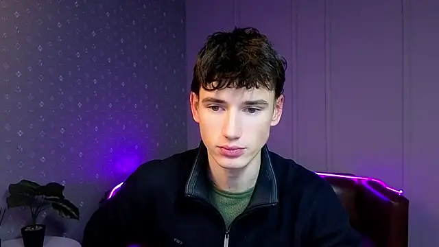 Max Foks online show from December 23, 10:46 am