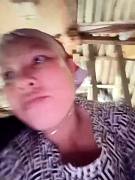 callistra online show from March 18, 5:10 am