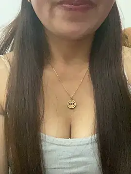 Milky-milk online show from February 27, 1:33 pm