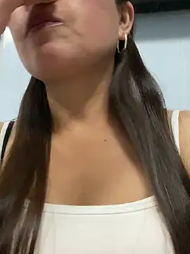 Milky-milk online show from March 23, 1:04 pm