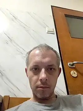 szajbusek41 online show from January 16, 4:00 pm