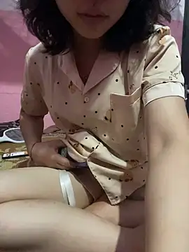 MIN088888 online show from May 14, 2:24 pm
