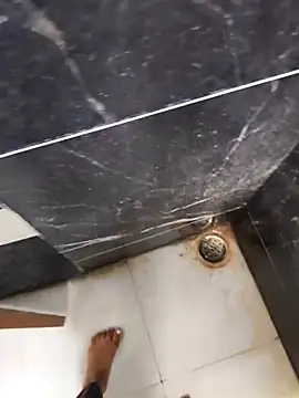 sassyishhu76 online show from September 26, 8:40 am