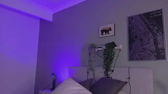 KeendraFox  online show from March 18, 10:18 am