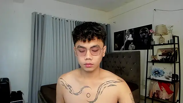 UncensoredCock online show from October 20, 4:51 pm