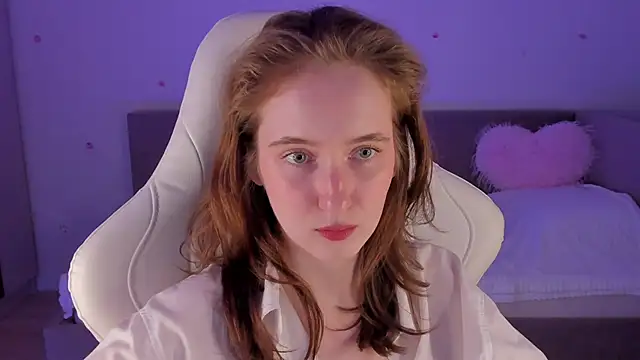 CrystalSoul  online show from November 3, 9:05 pm