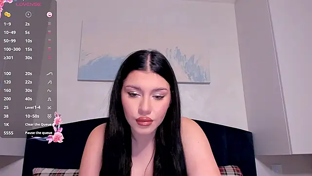 Snapshot of KendraKiss_ chatting on October 26, 8:26 pm KendraKiss  online show from October 26, 8:26 pm