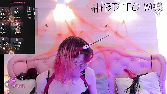 Snapshot of Rossiie_Hunt_ chatting on October 20, 7:25 pm Rossiie Hunt online show from October 20, 7:25 pm