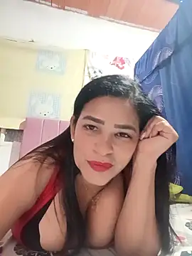 Snapshot of Hugueboobs_chantall_ chatting on September 25, 8:23 pm Hugueboobs chantall online show from September 25, 8:23 pm