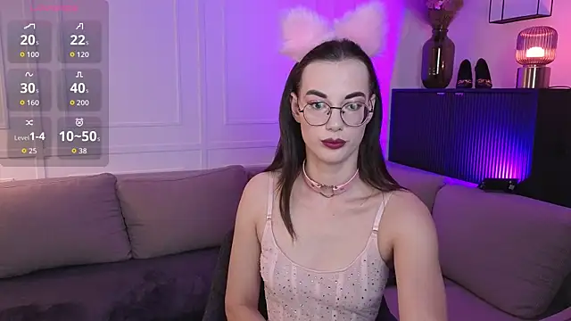 EmmaJakson online show from October 10, 4:50 pm