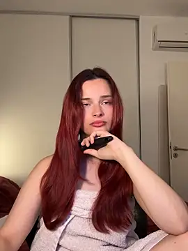 jazmin-here online show from October 29, 12:02 am