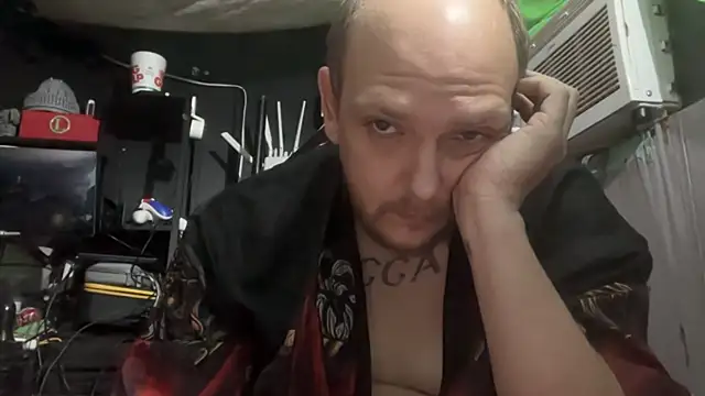 lickyluke17 online show from October 9, 9:40 am