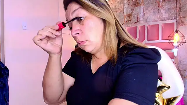 MaylinRosse  online show from April 11, 6:56 pm