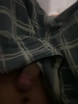 Snapshot of sambergSILVa chatting on November 17, 11:32 pm sambergSILVa online show from November 17, 11:32 pm