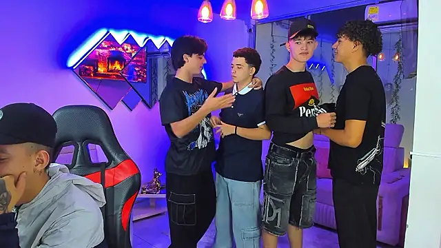 Houseofwarrios online show from February 26, 5:39 am