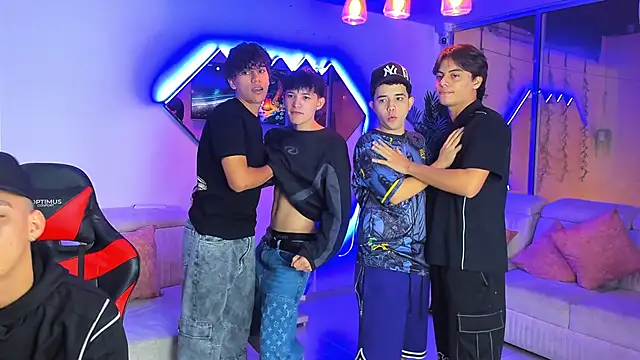 Houseofwarrios online show from March 14, 5:35 am