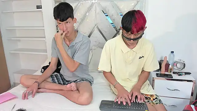 DemianSalvatore online show from October 24, 7:54 pm