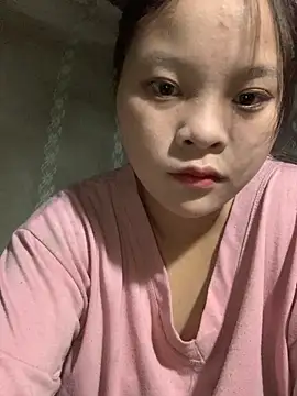 Snapshot of -Miraa- chatting on September 21, 10:33 pm -Miraa- online show from September 21, 10:33 pm