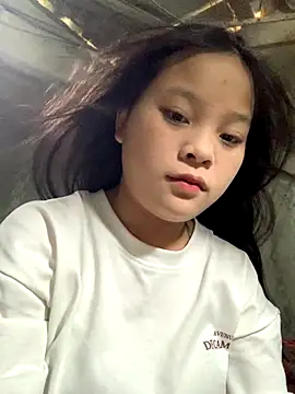 Snapshot of -Miraa- chatting on September 24, 5:44 am -Miraa- online show from September 24, 5:44 am