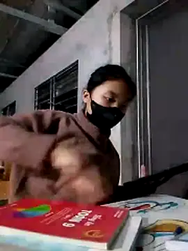 Snapshot of -Miraa- chatting on November 21, 12:37 pm -Miraa- online show from November 21, 12:37 pm