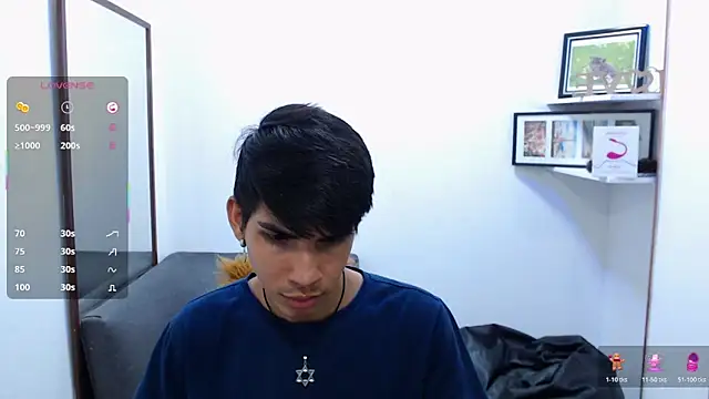 David 925  online show from November 27, 4:14 am