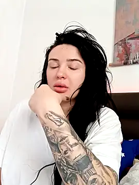 Snapshot of mariabloom9 chatting on October 9, 10:02 am mariabloom9 online show from October 9, 10:02 am