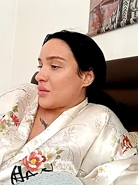 Snapshot of mariabloom9 chatting on October 17, 9:45 am mariabloom9 online show from October 17, 9:45 am