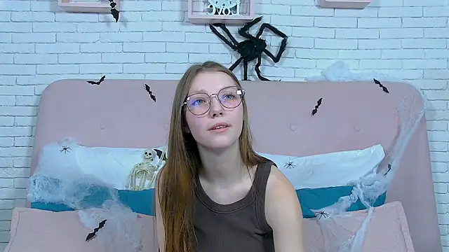 EllenBush online show from October 26, 6:30 am