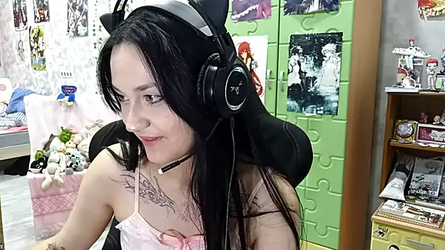 MiaJuiceee online show from September 26, 10:41 am