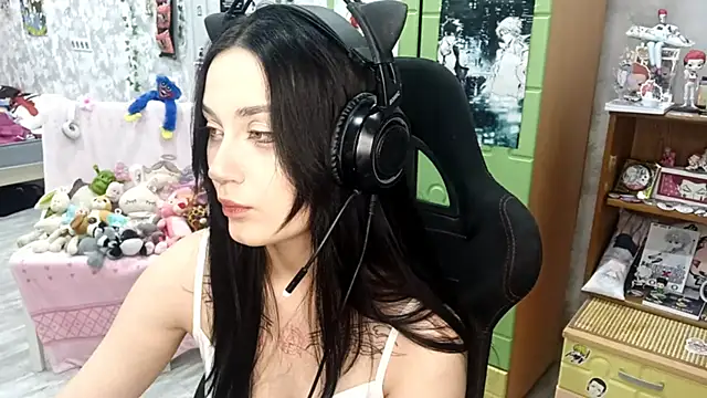 MiaJuiceee online show from October 3, 10:01 am