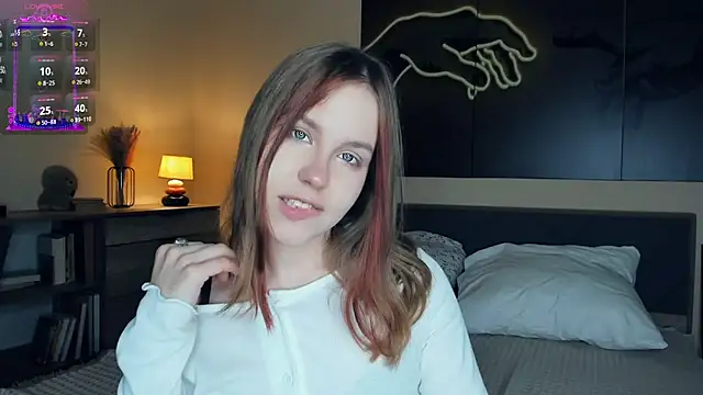 MaliaBourraine online show from October 11, 9:19 am