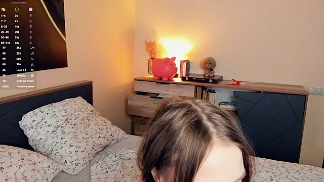 MaliaBourraine online show from January 14, 7:03 am