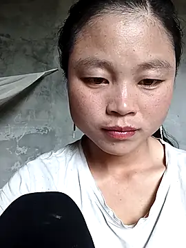 clara-cute online show from October 3, 4:42 am