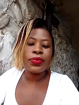 BubblyBeautiful online show from January 18, 2:32 pm