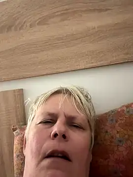 VyC7564 online show from October 30, 12:17 pm