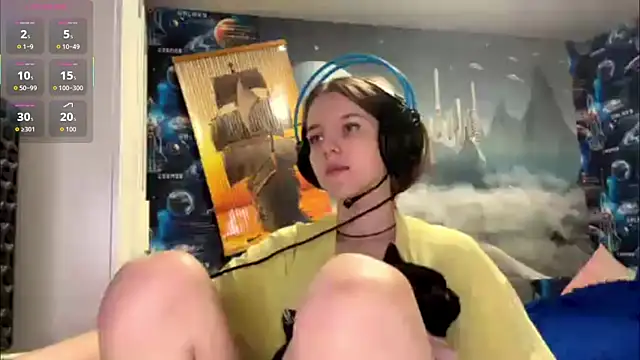 Elira Breeze online show from December 14, 3:06 pm