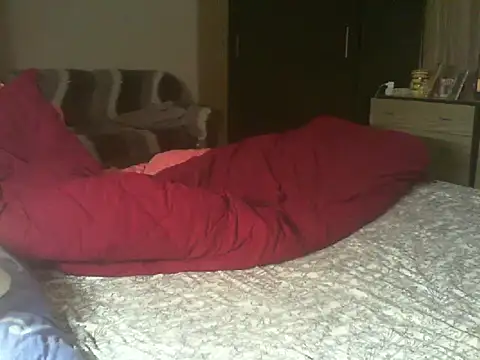 Lauray1 online show from November 28, 5:04 pm