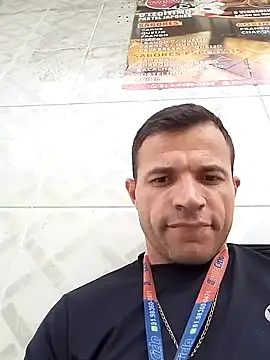 Snapshot of Claudiokkkkk chatting on February 5, 3:49 pm Claudiokkkkk online show from February 5, 3:49 pm