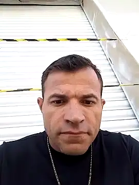 Snapshot of Claudiokkkkk chatting on February 6, 10:07 am Claudiokkkkk online show from February 6, 10:07 am