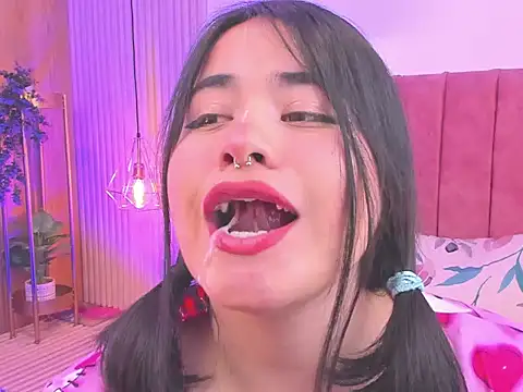 Maraparadise online show from November 13, 5:01 pm