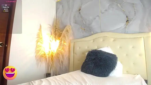 Snapshot of Samy_moore14 chatting on January 14, 1:39 pm Samy moore14 online show from January 14, 1:39 pm