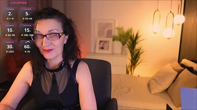 Irene Marlow online show from November 16, 1:39 pm