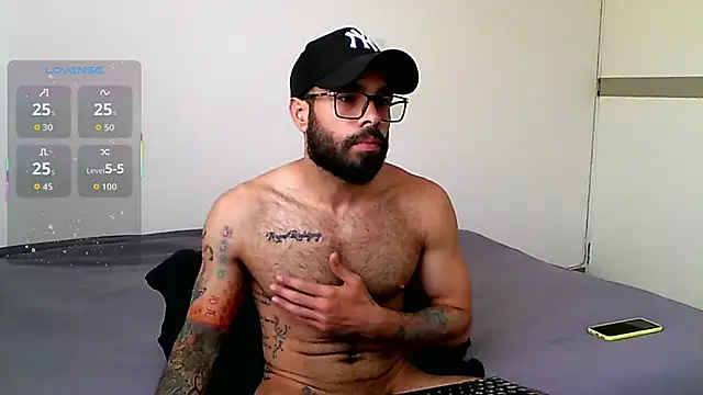 htrebor87 online show from October 23, 5:55 pm