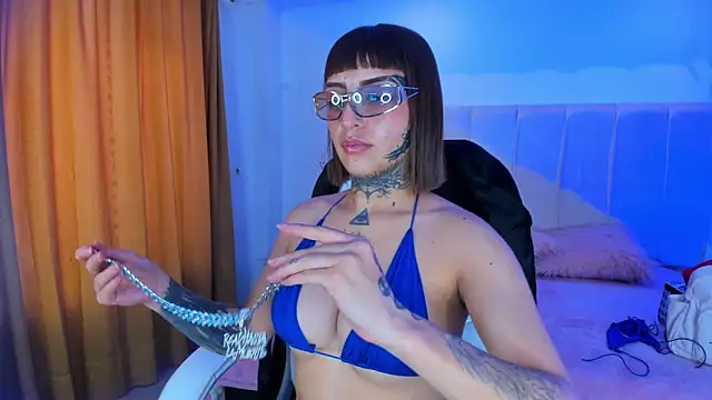 Gyal 8  online show from October 22, 8:08 pm