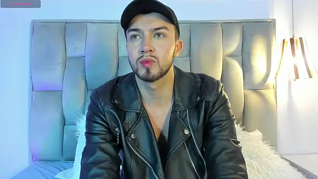 Prince-Dalton online show from November 5, 7:58 pm